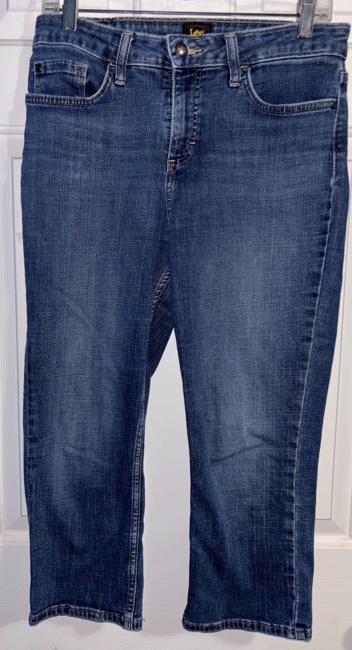 Lee Jeans Women 10M Medium Wash Denim Capri Pants Cropped Mid Rise 30x20.5 Crop